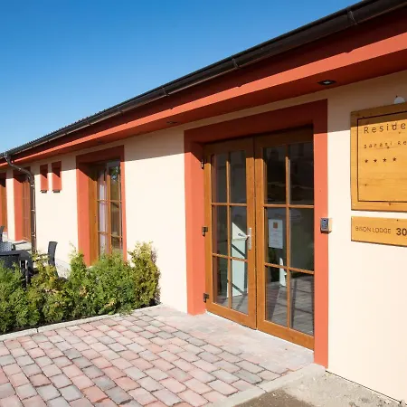 Hotel Safari - Bison Borovany (Ceske Budejovice)