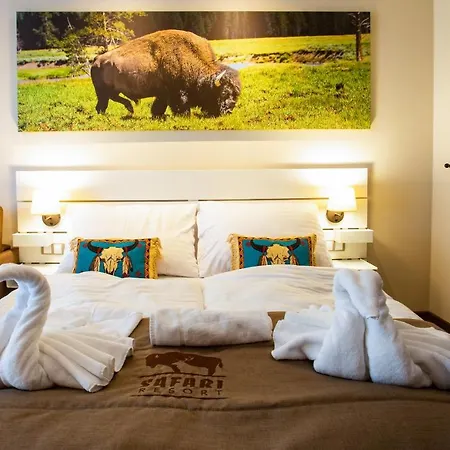 Hotel Safari - Bison Borovany (Ceske Budejovice)